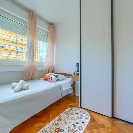 Апартаменты Nikola's Nest