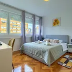 Nikola's Nest Apartman *