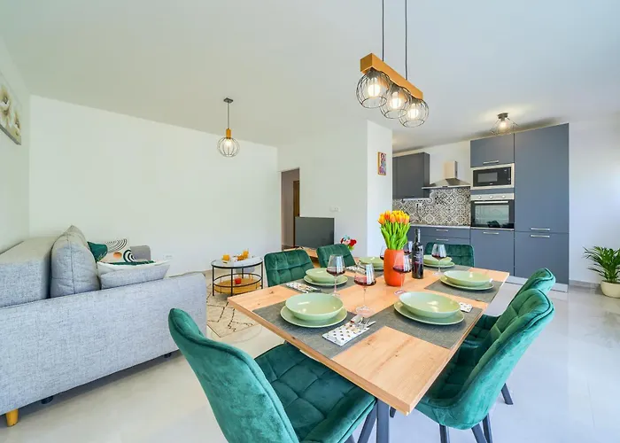 Nikola's Nest Apartman